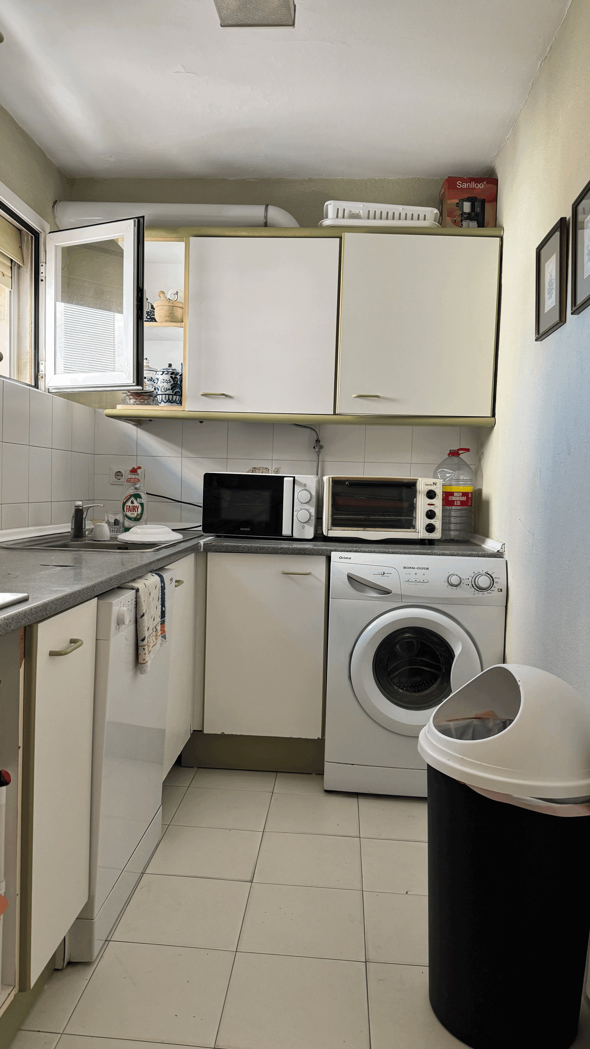 3 Bed Apartment for sale in Fuengirola Costa Del Sol, Málaga, Spain