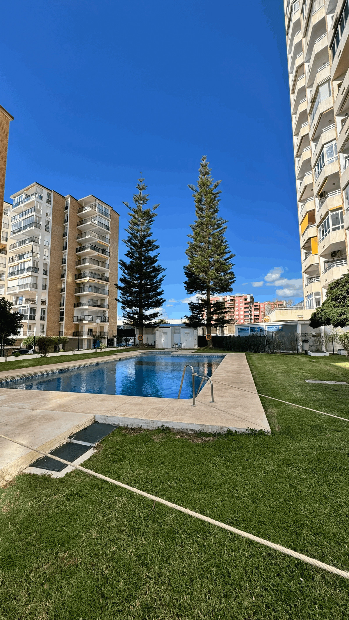3 Bed Apartment for sale in Fuengirola Costa Del Sol, Málaga, Spain