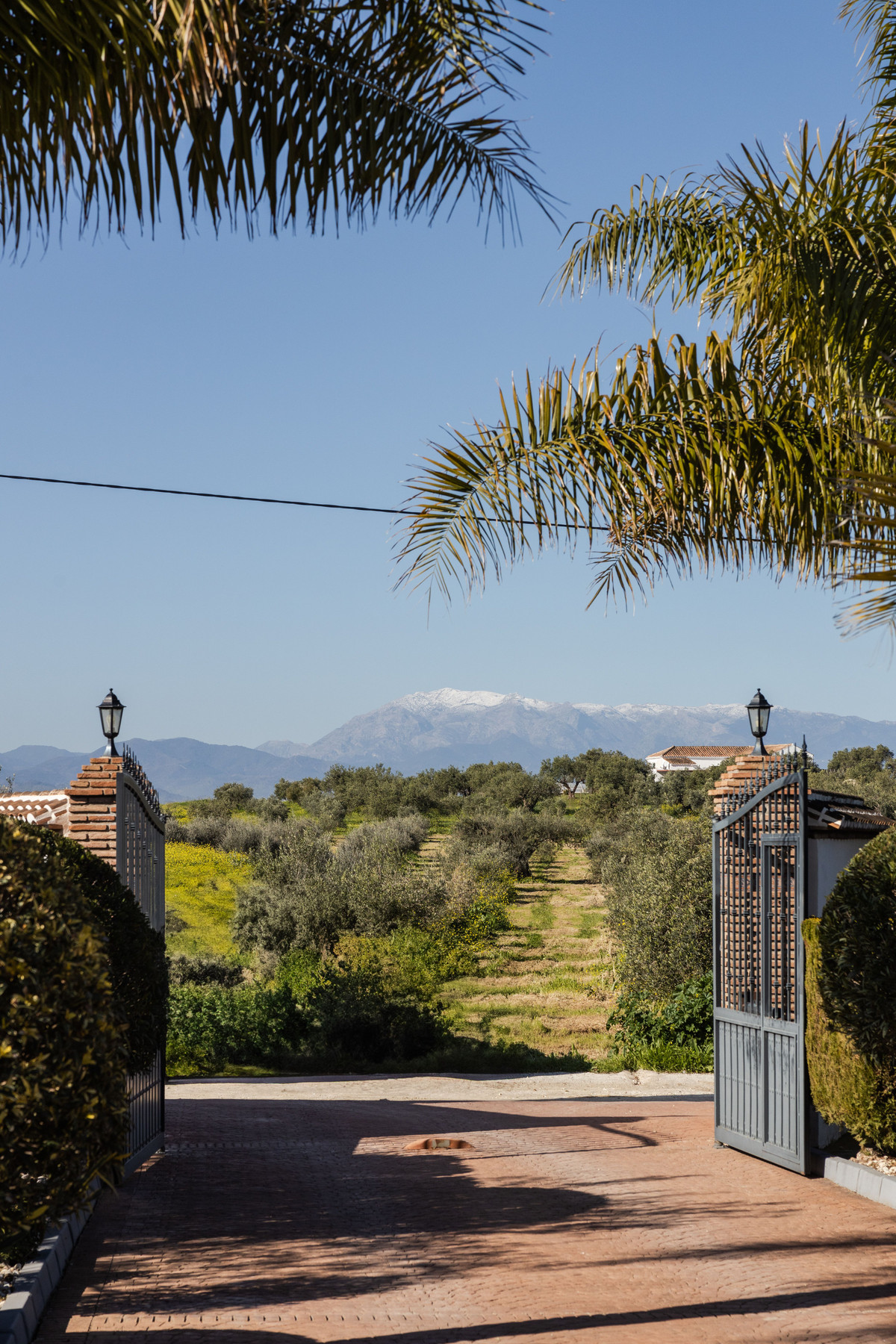 5 Bed Townhouse for sale in Alhaurín El Grande Costa Del Sol, Málaga, Spain