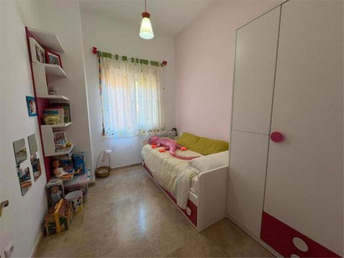 3 Bed Apartment for sale in Marbella Costa Del Sol, Málaga, Spain