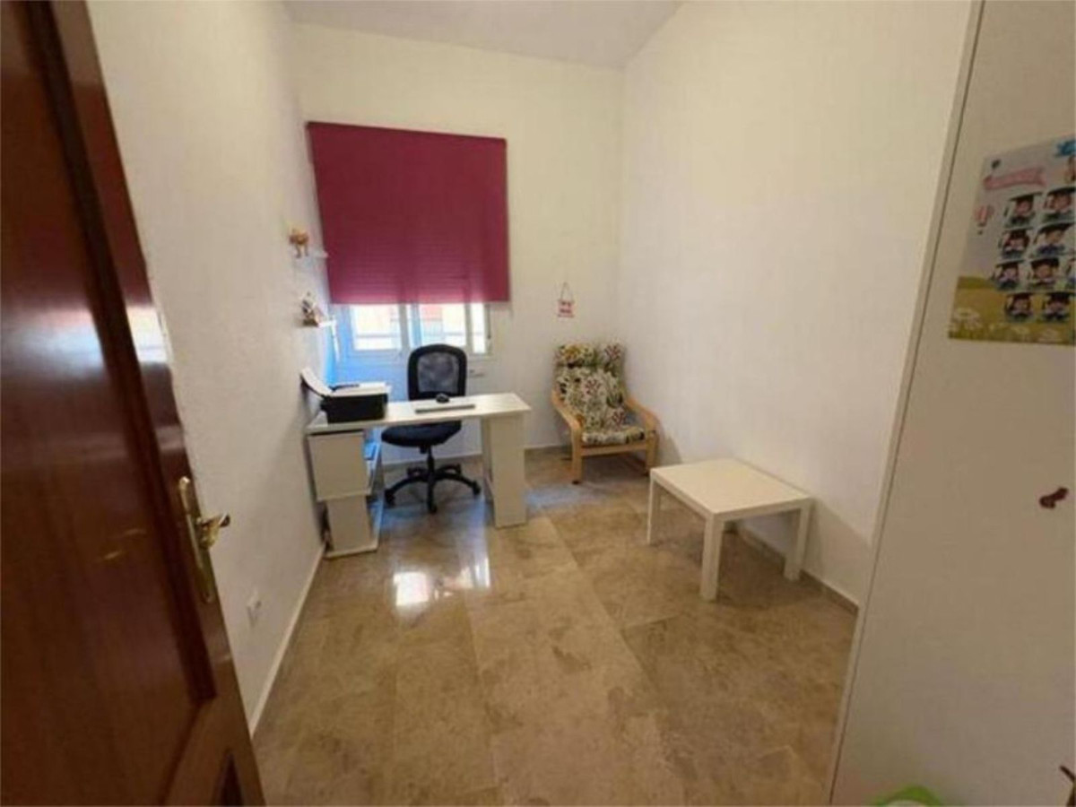 3 Bed Apartment for sale in Marbella Costa Del Sol, Málaga, Spain