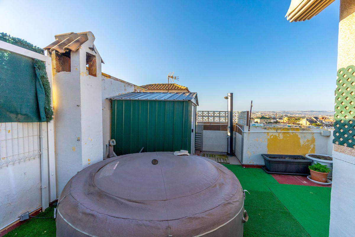 Se vende Adosada de 3 dormitorios en Costa Blanca, Alicante, España