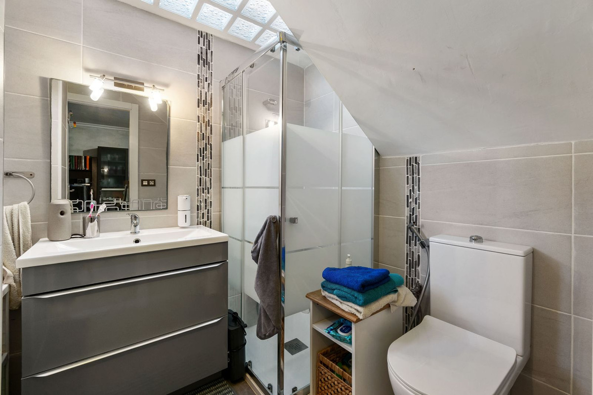 Se vende Adosada de 3 dormitorios en Costa Blanca, Alicante, España