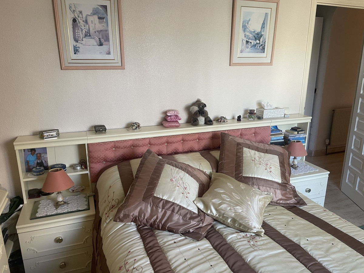 Se vende Villa - Chalet de 5 dormitorios en Costa Blanca, Alicante, España
