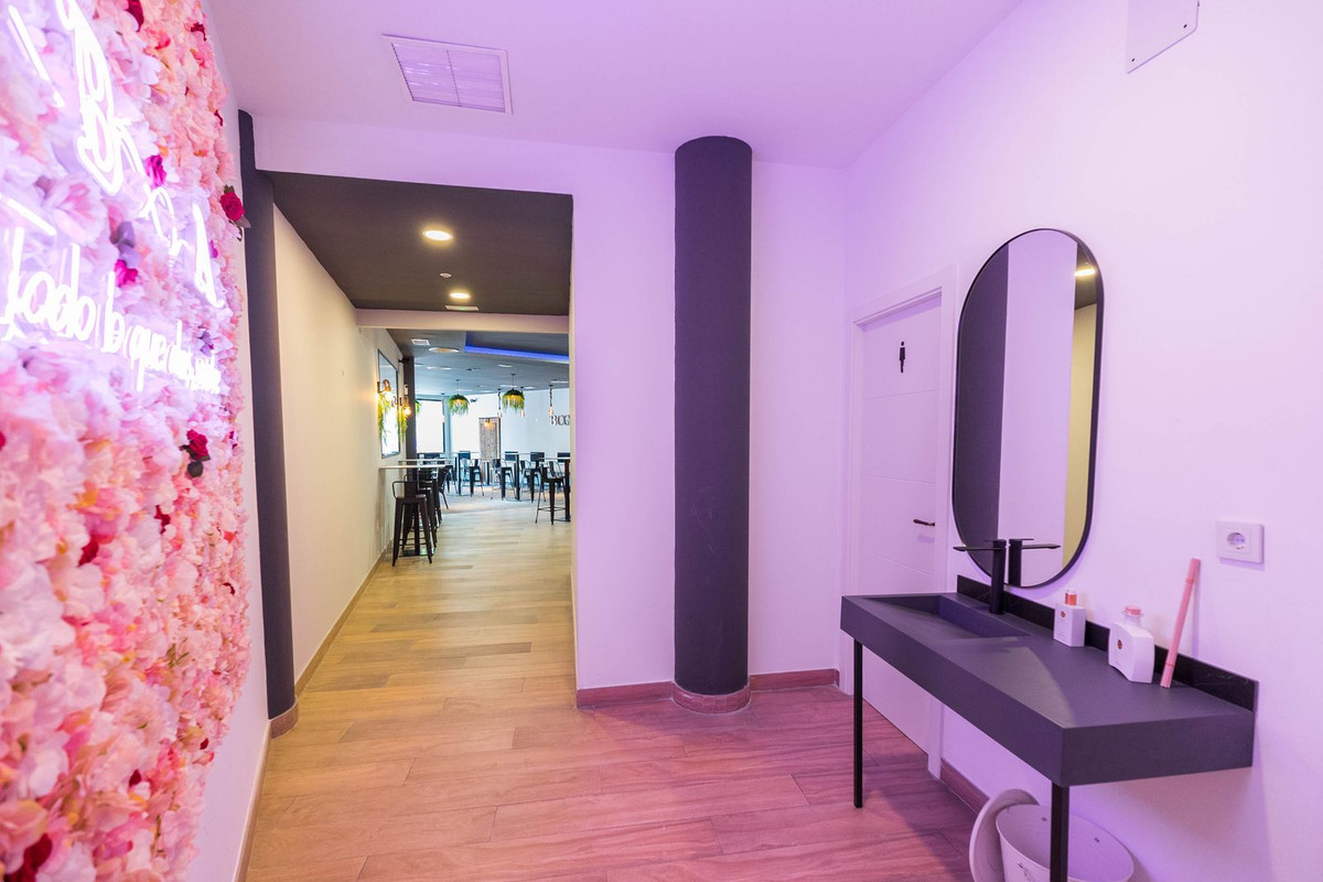Se vende Restaurante  en Costa Del Sol, Málaga, España