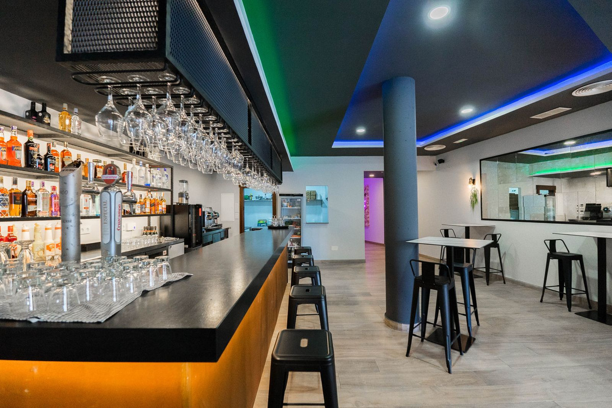 Se vende Restaurante  en Costa Del Sol, Málaga, España