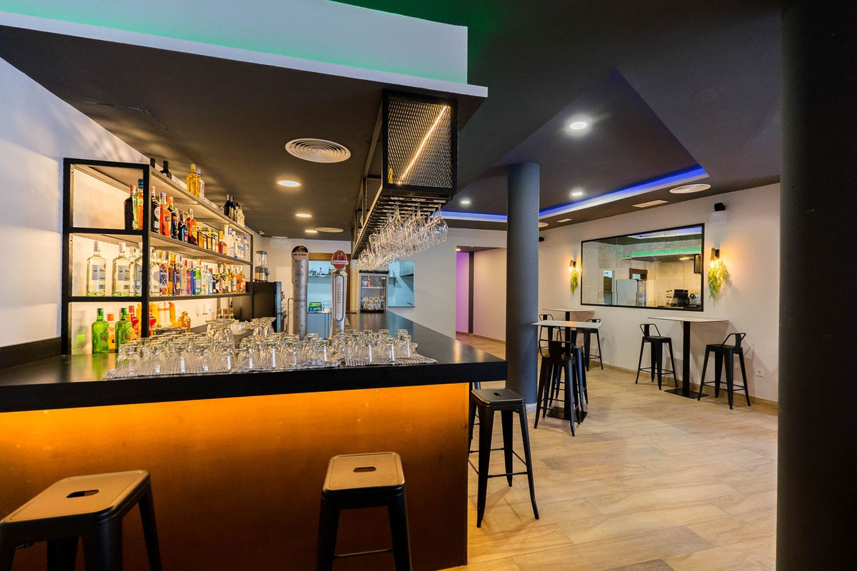 Se vende Restaurante  en Costa Del Sol, Málaga, España