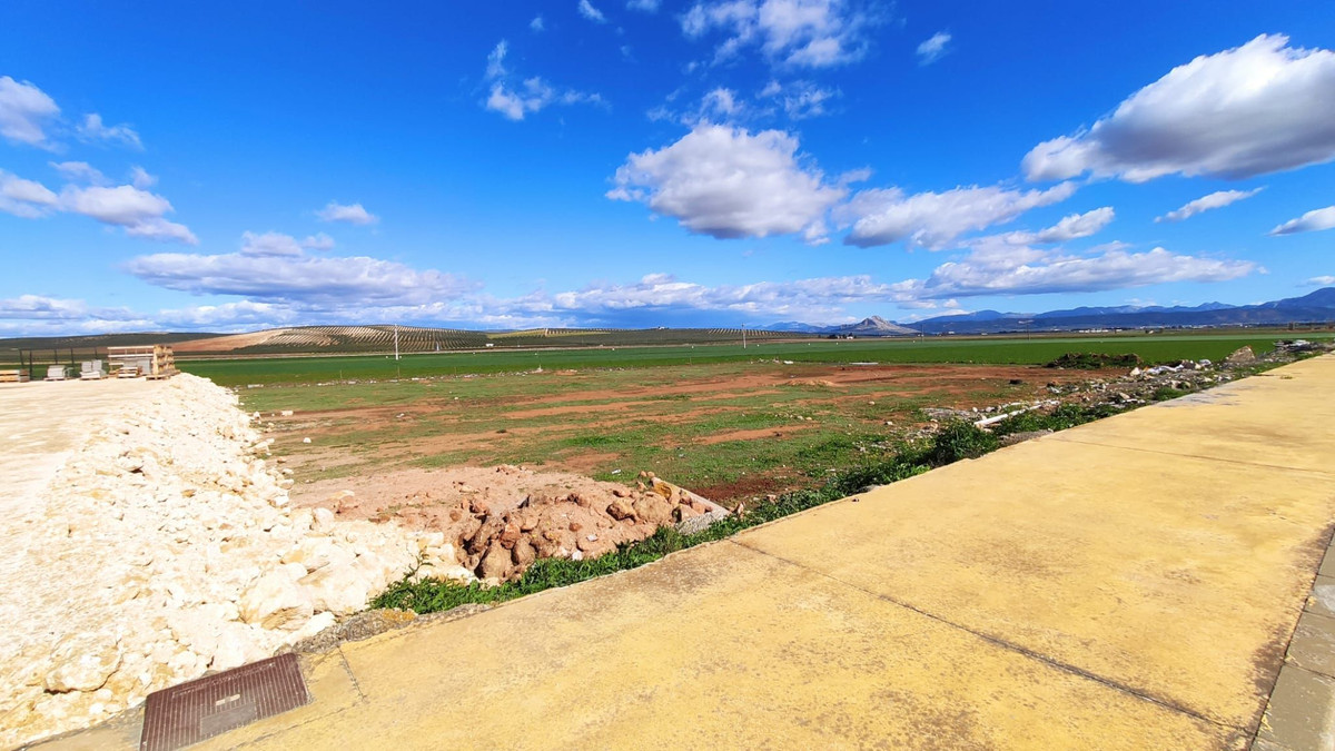 Se vende Terreno Rustico  en Costa Del Sol, Málaga, España