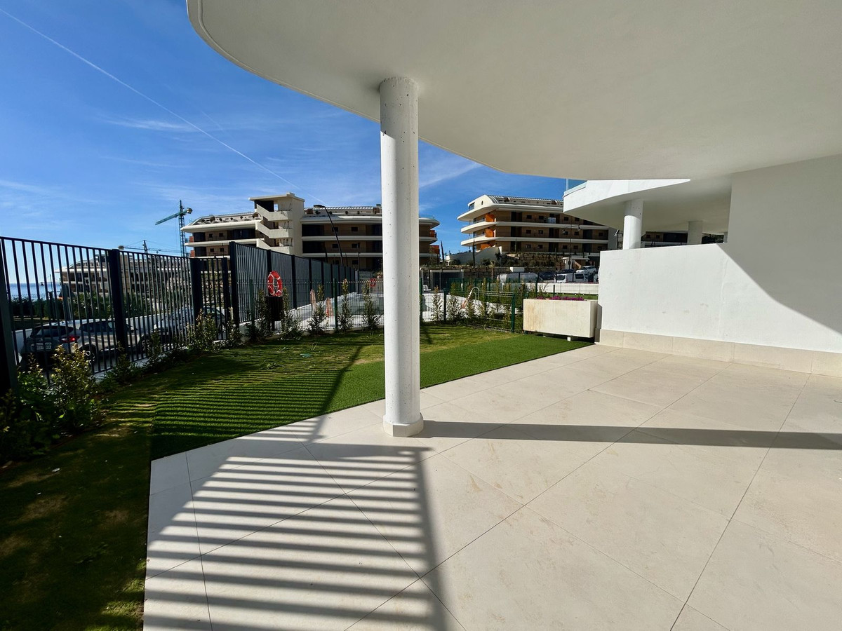 3 Bed Apartment for sale in Fuengirola Costa Del Sol, Málaga, Spain