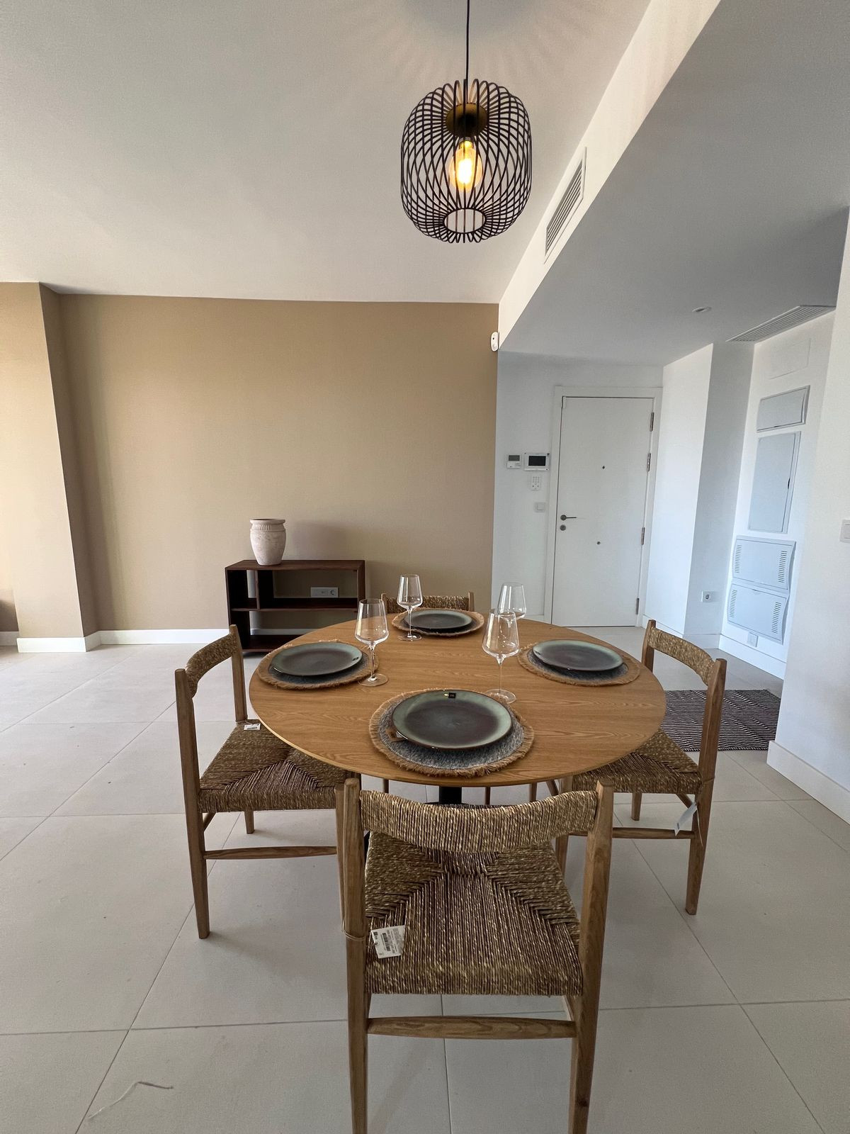 3 Bed Apartment for sale in Fuengirola Costa Del Sol, Málaga, Spain