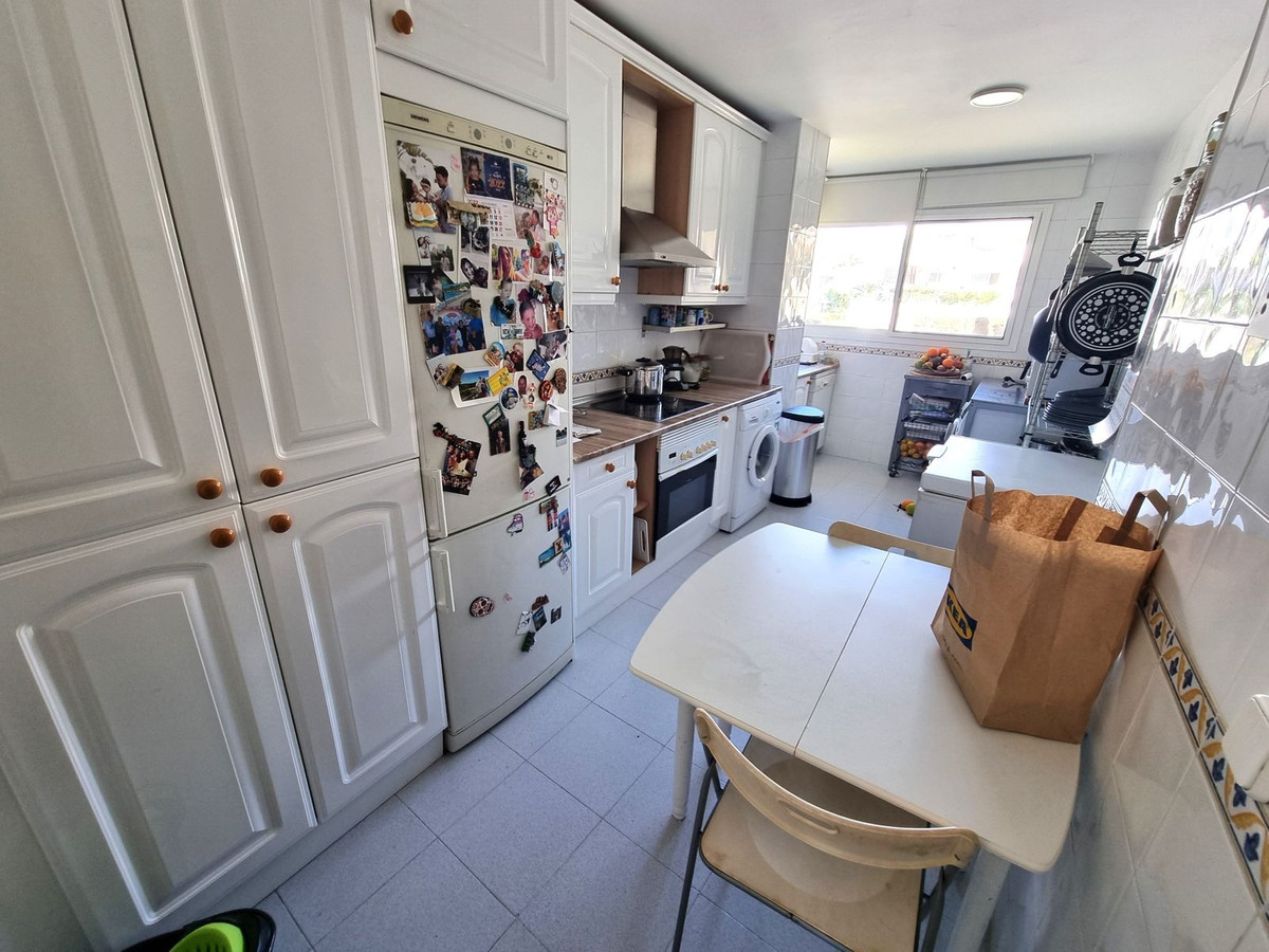 3 Bed Apartment for sale in Estepona Costa Del Sol, Málaga, Spain