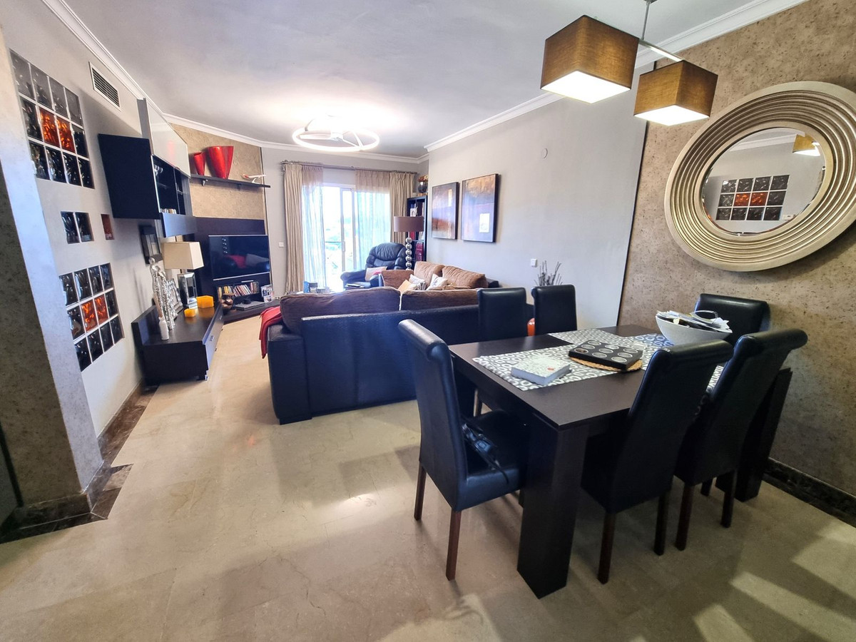 3 Bed Apartment for sale in Estepona Costa Del Sol, Málaga, Spain