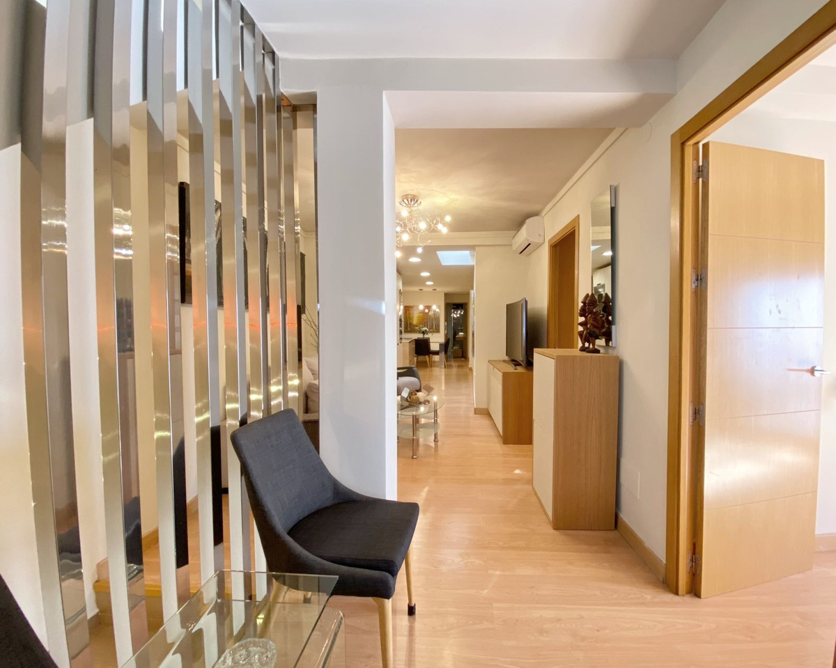 2 Bed Commercial unit for sale in Marbella Costa Del Sol, Málaga, Spain