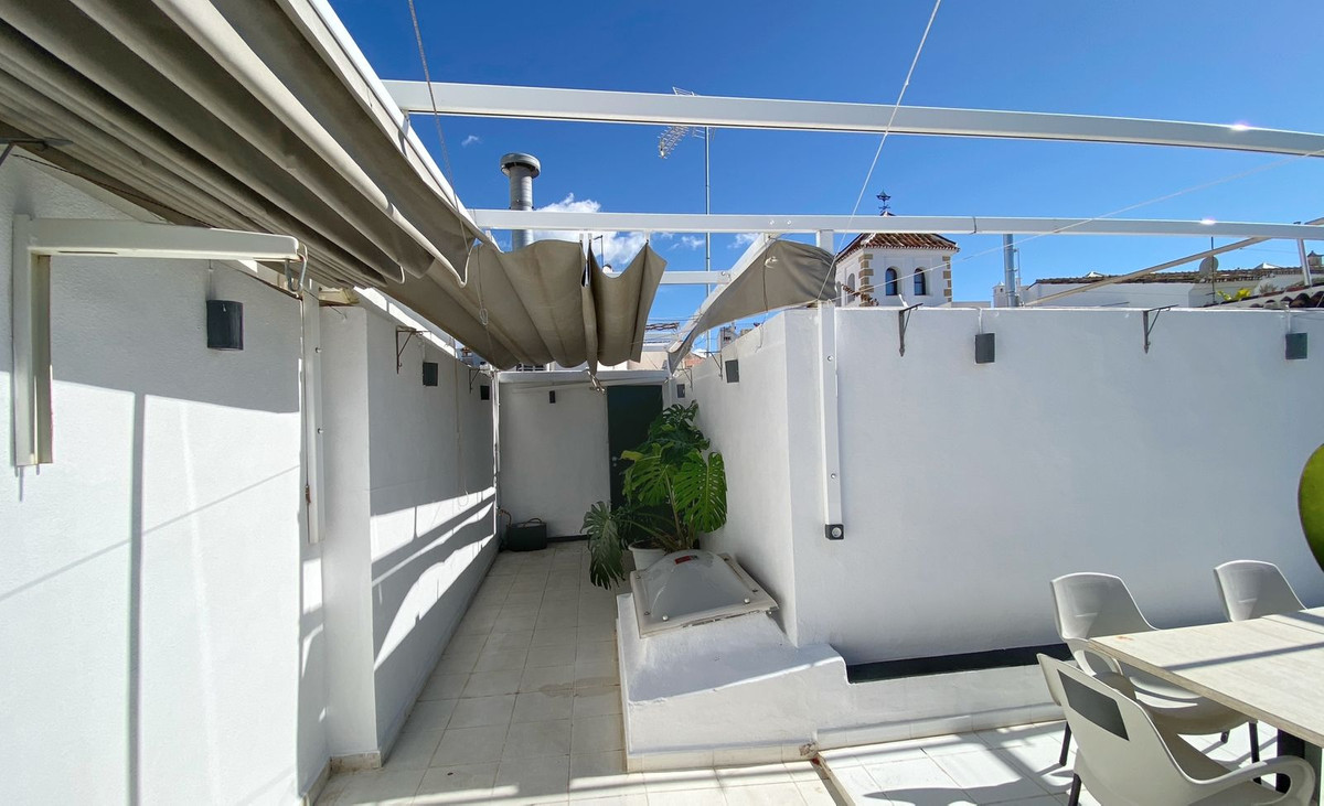 2 Bed Commercial unit for sale in Marbella Costa Del Sol, Málaga, Spain