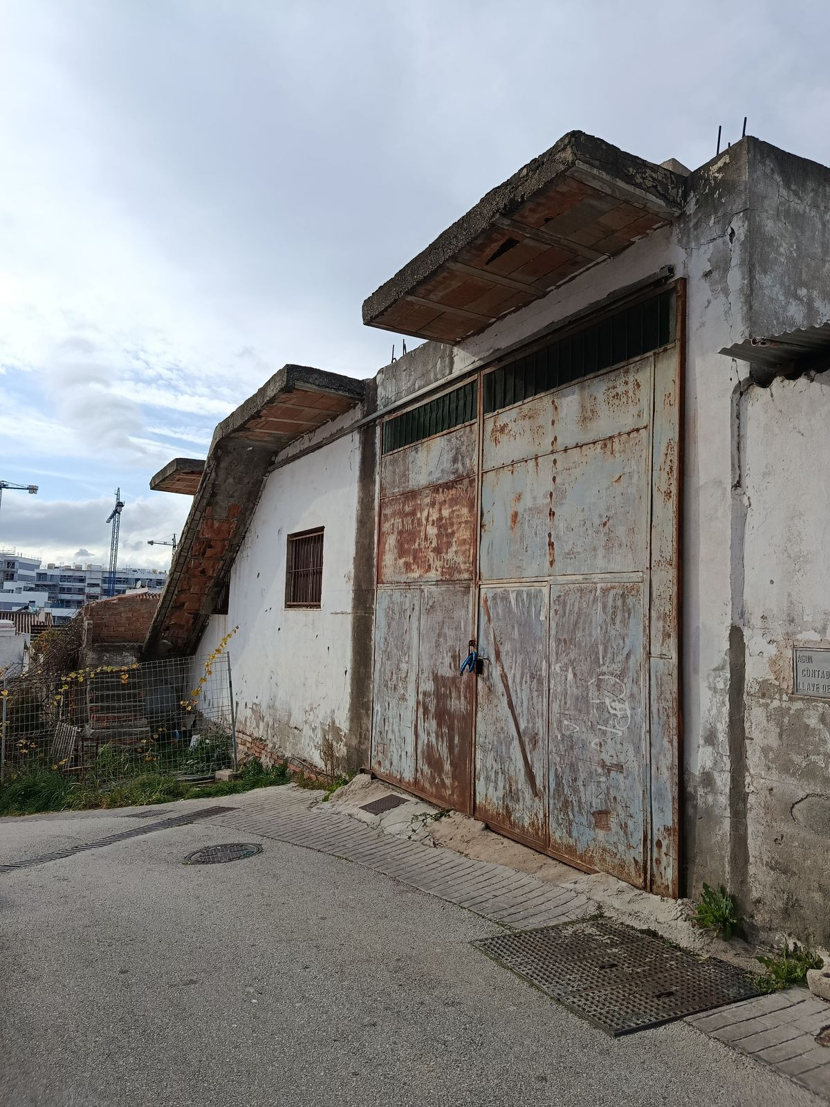 Se vende Nave industrial  en Costa Del Sol, Málaga, España