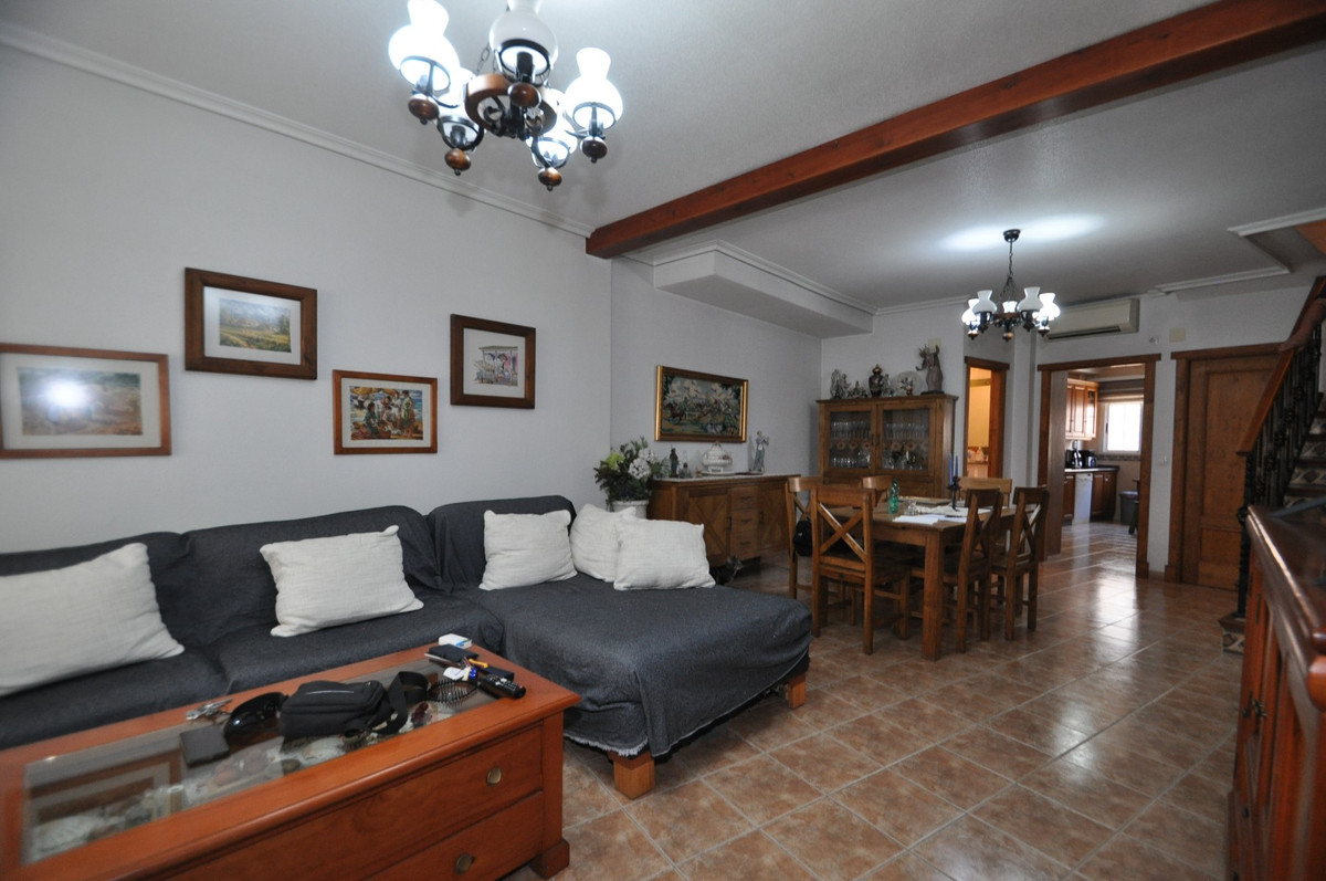 3 Bed Townhouse for sale in Pinoso Costa Blanca, Alicante, Spain
