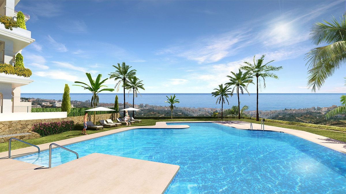 Se vende Apartamento Planta Media de 2 dormitorios en Costa Del Sol East, Málaga, España