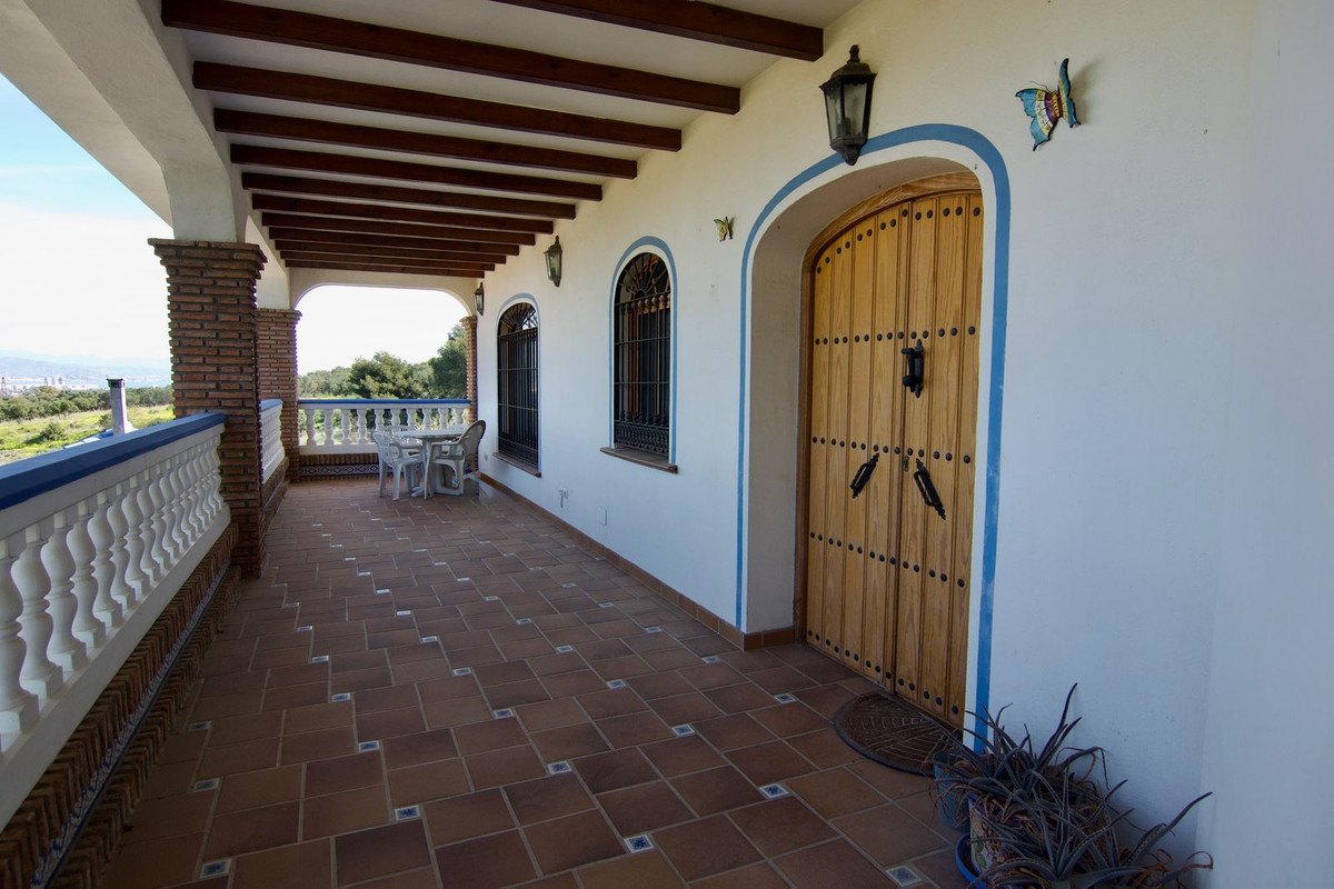 5 Bed Townhouse for sale in Churriana Málaga Ciudad, Málaga, Spain
