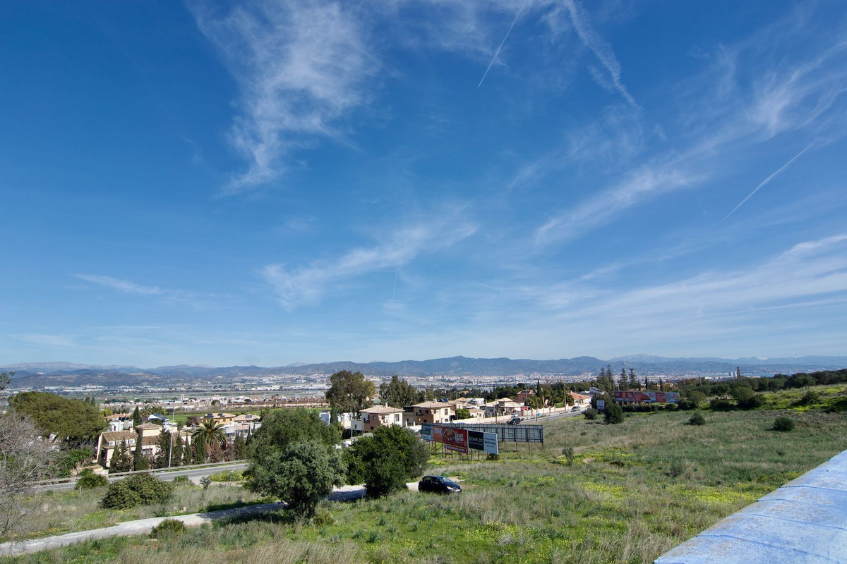 5 Bed Townhouse for sale in Churriana Málaga Ciudad, Málaga, Spain