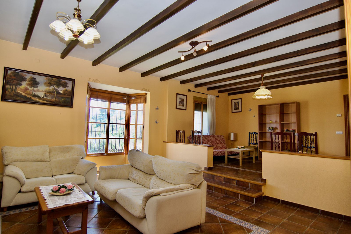 5 Bed Townhouse for sale in Churriana Málaga Ciudad, Málaga, Spain