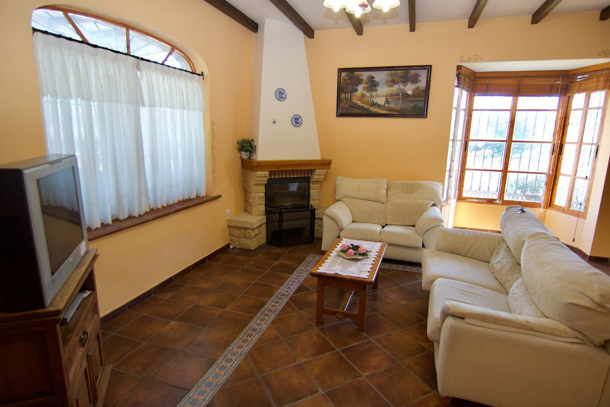 5 Bed Townhouse for sale in Churriana Málaga Ciudad, Málaga, Spain