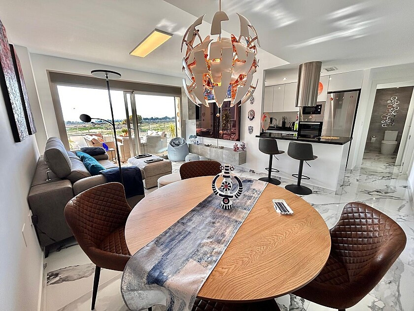 Se vende Apartamento Planta Baja de 2 dormitorios en Costa Blanca, Alicante, España