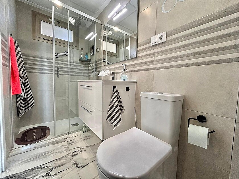 Se vende Apartamento Planta Baja de 2 dormitorios en Costa Blanca, Alicante, España