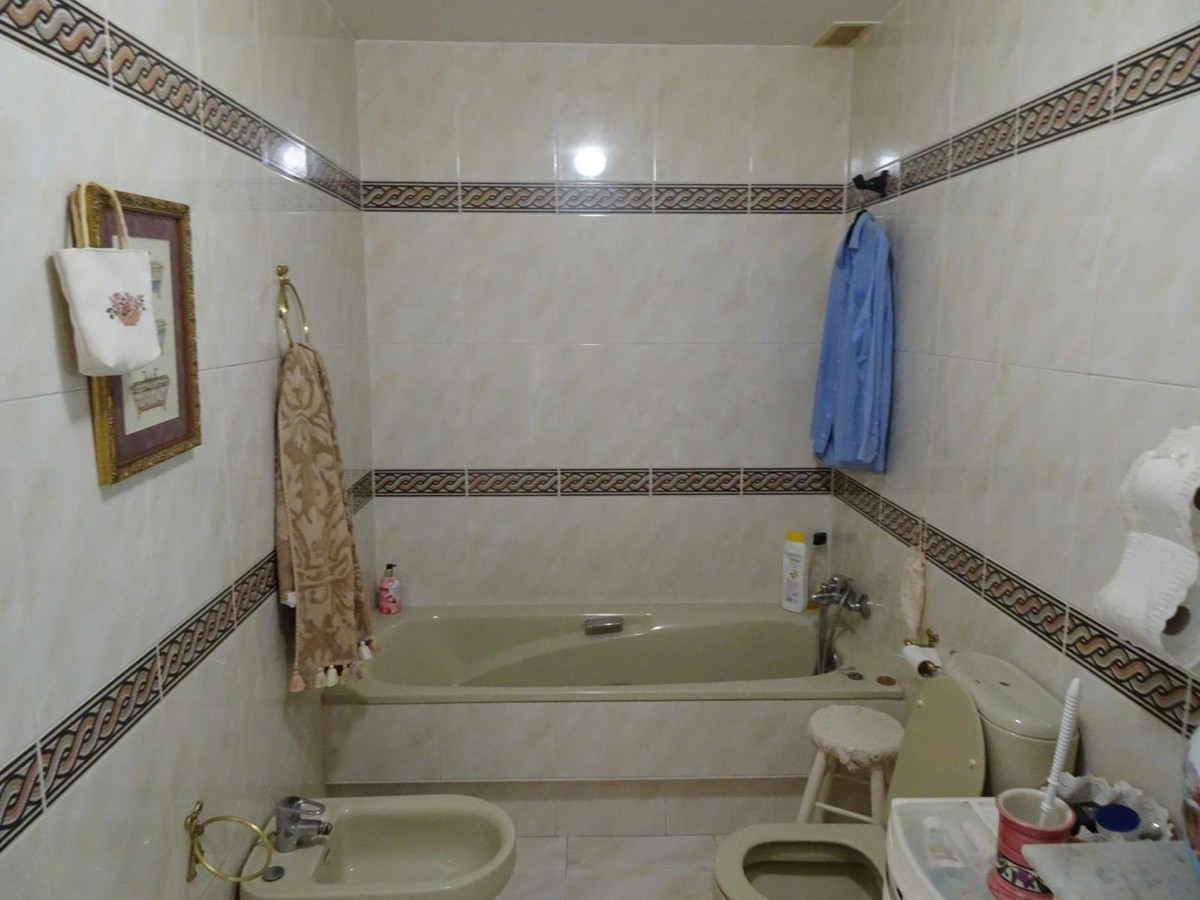 Se vende Apartamento Planta Baja de 2 dormitorios en Costa Del Sol, Málaga, España