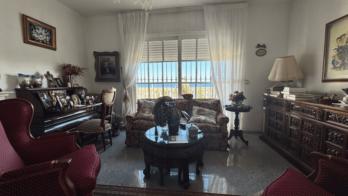 Se vende Apartamento Planta Baja de 2 dormitorios en Costa Del Sol, Málaga, España