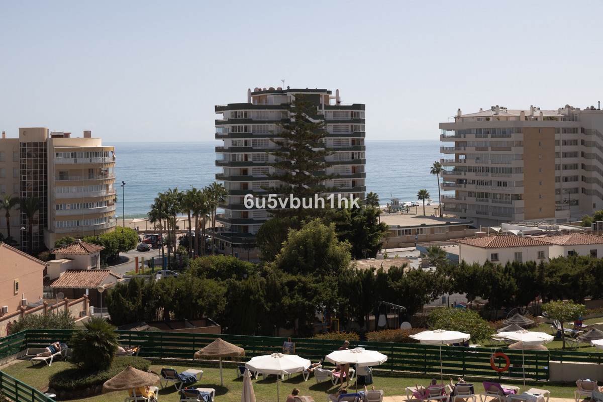 Se vende Villa - Chalet de 3 dormitorios en Costa Del Sol, Málaga, España