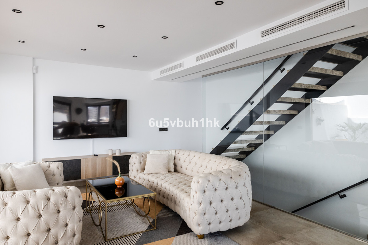 Se vende Villa - Chalet de 3 dormitorios en Costa Del Sol, Málaga, España