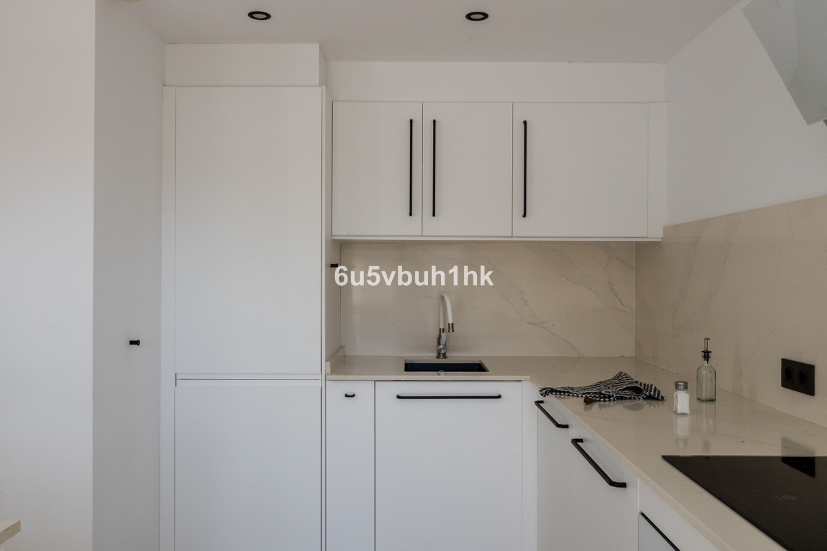 Se vende Villa - Chalet de 3 dormitorios en Costa Del Sol, Málaga, España