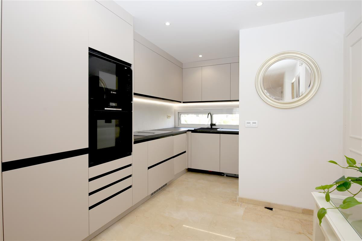 Se vende Ático de 2 dormitorios en Costa Del Sol, Málaga, España