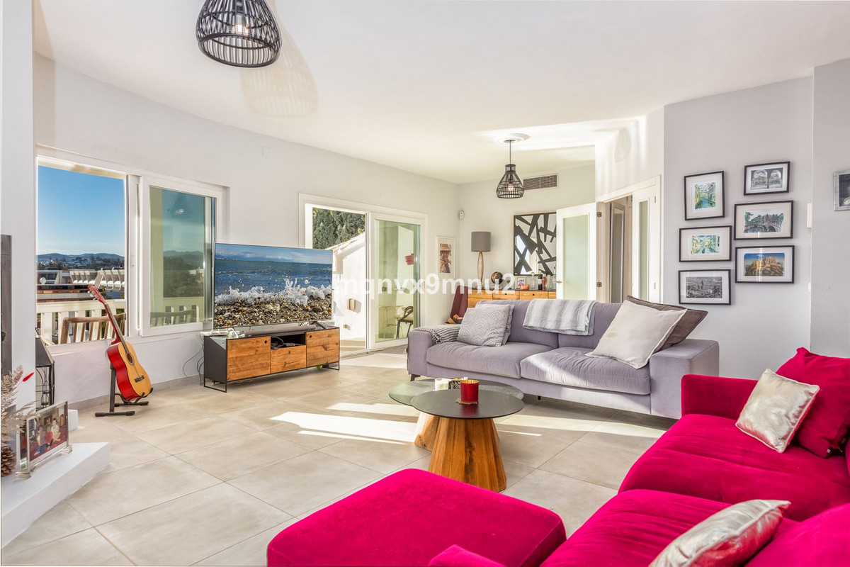5 Bed Townhouse for sale in El Chaparral Costa Del Sol, Málaga, Spain