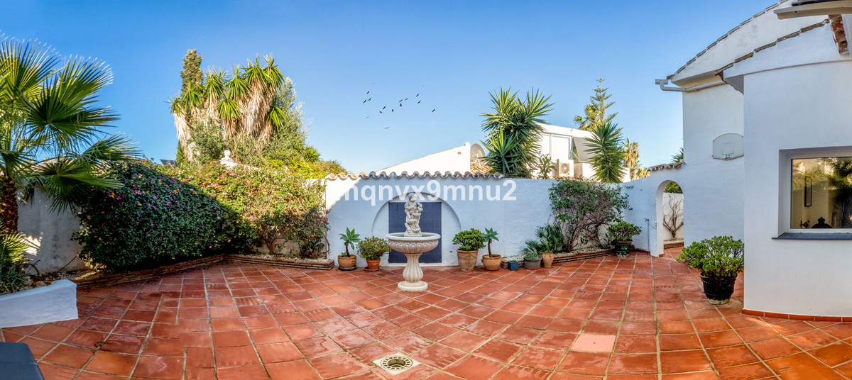 5 Bed Townhouse for sale in El Chaparral Costa Del Sol, Málaga, Spain