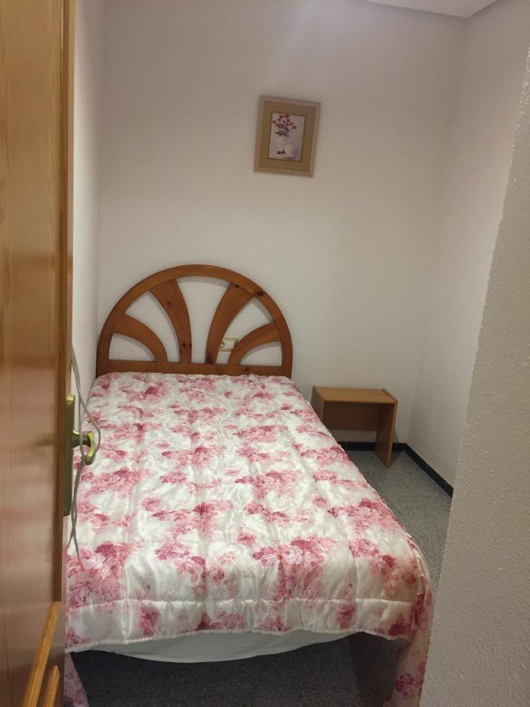 Se vende Bungalow de 5 dormitorios en Costa Blanca, Alicante, España