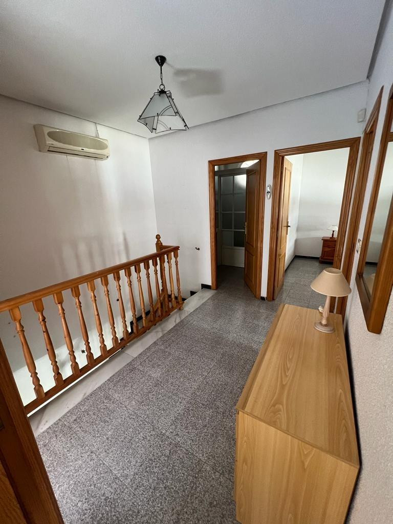Se vende Bungalow de 5 dormitorios en Costa Blanca, Alicante, España