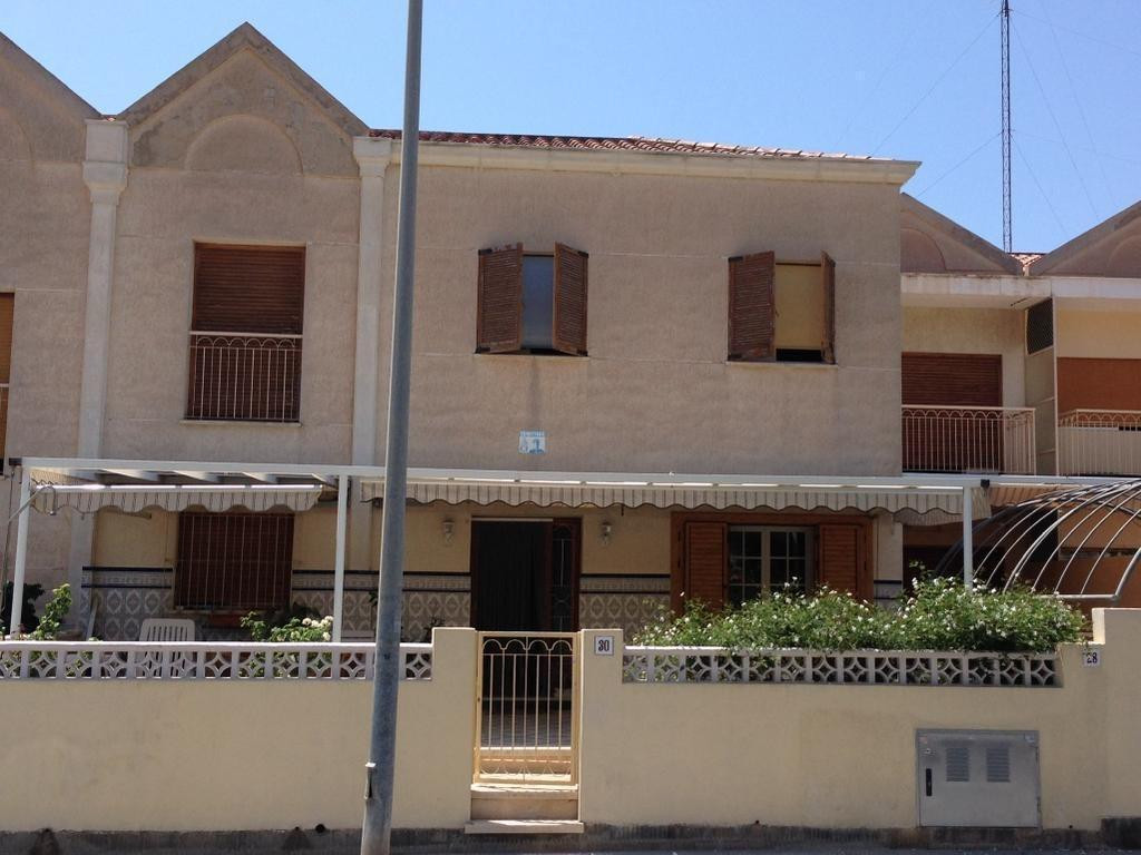Se vende Bungalow de 5 dormitorios en Costa Blanca, Alicante, España