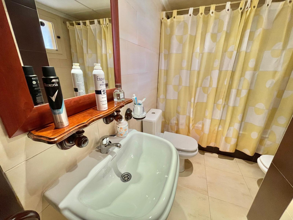 Se vende Adosada de 3 dormitorios en Costa Blanca, Alicante, España