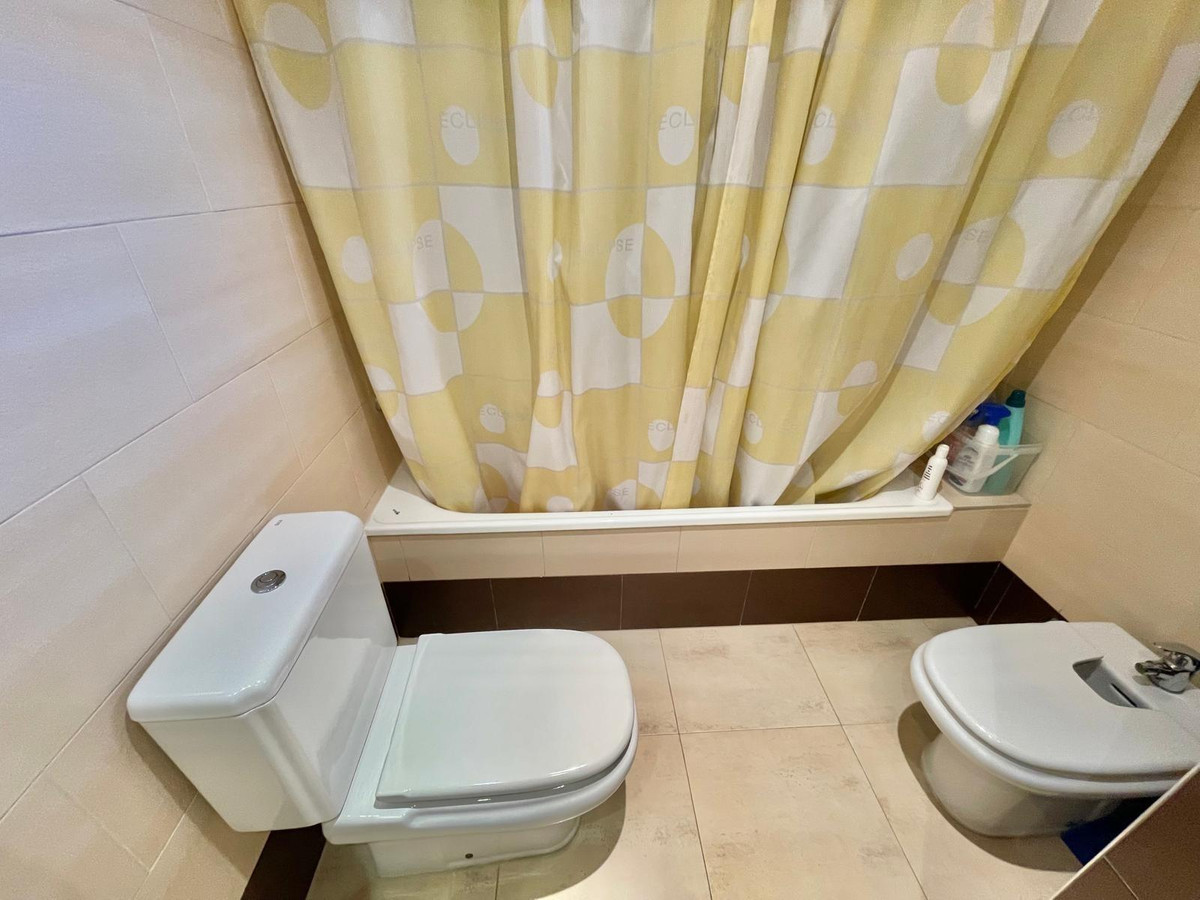 Se vende Adosada de 3 dormitorios en Costa Blanca, Alicante, España