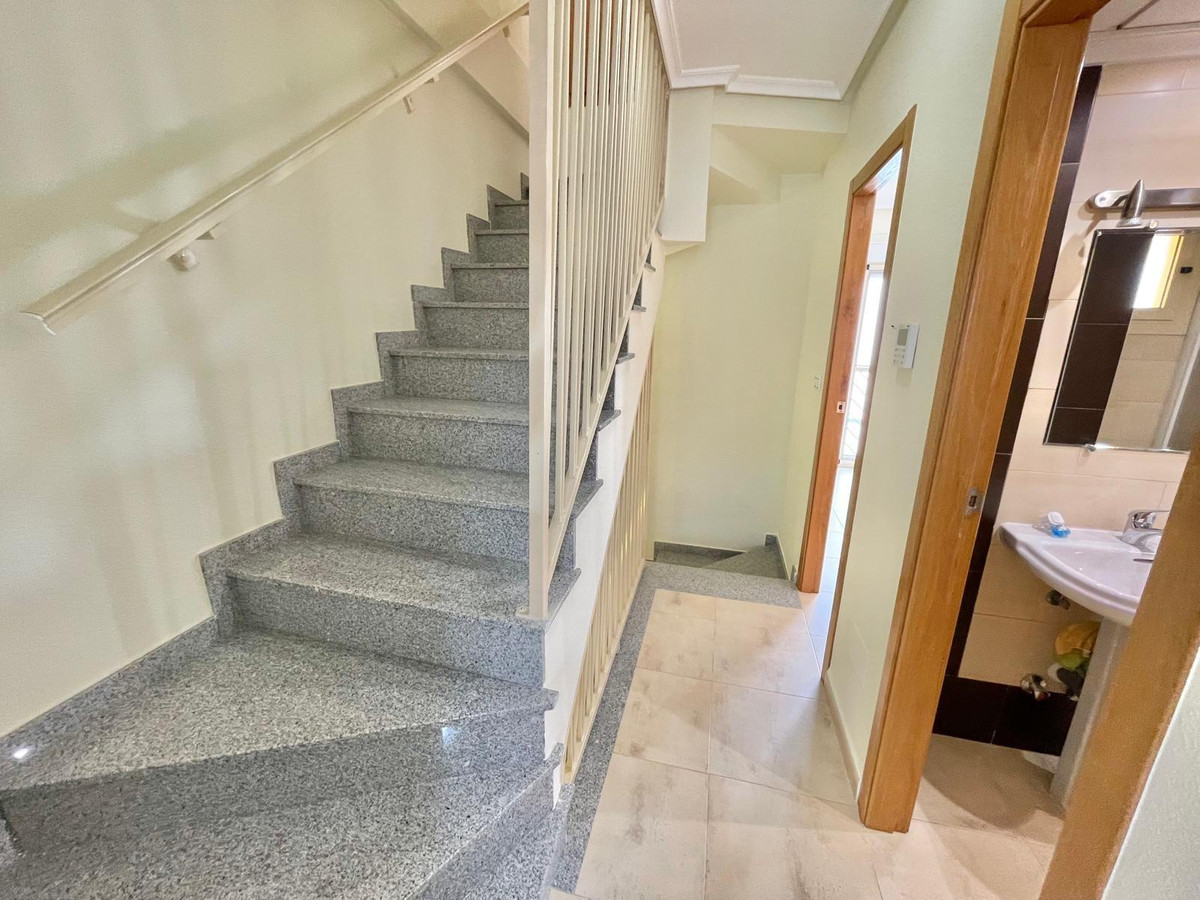 Se vende Adosada de 3 dormitorios en Costa Blanca, Alicante, España