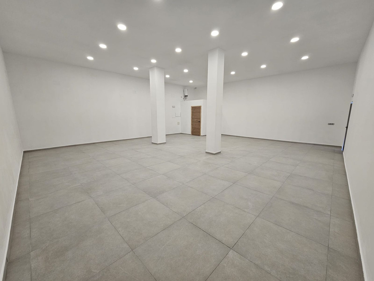 Se vende Local comercial  en Costa Del Sol, Málaga, España