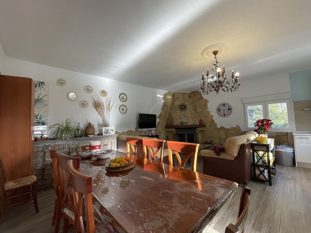 3 Bed Townhouse for sale in Nerja Costa Del Sol East, Málaga, Spain