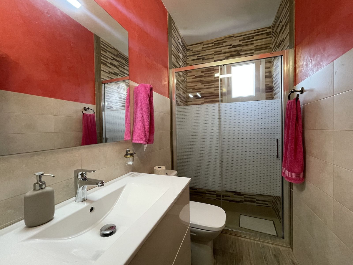 3 Bed Townhouse for sale in Nerja Costa Del Sol East, Málaga, Spain