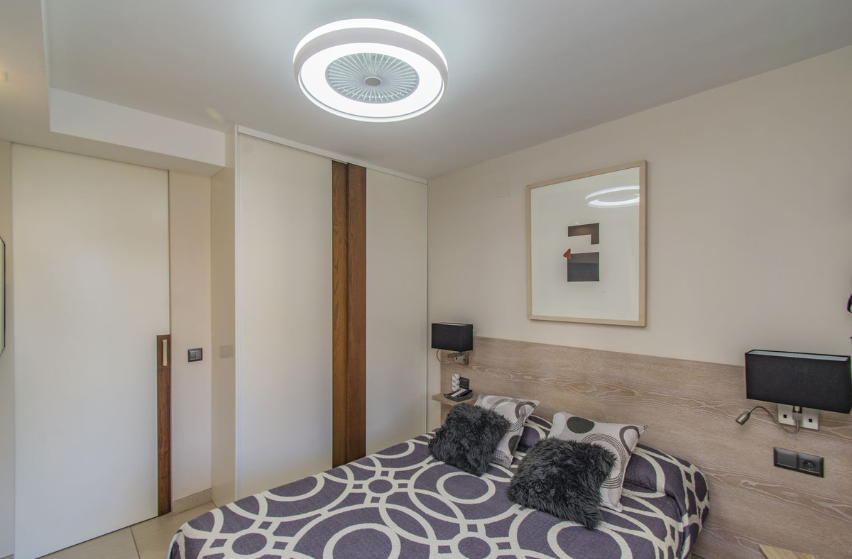 3 Bed Apartment for sale in Marbella Costa Del Sol, Málaga, Spain