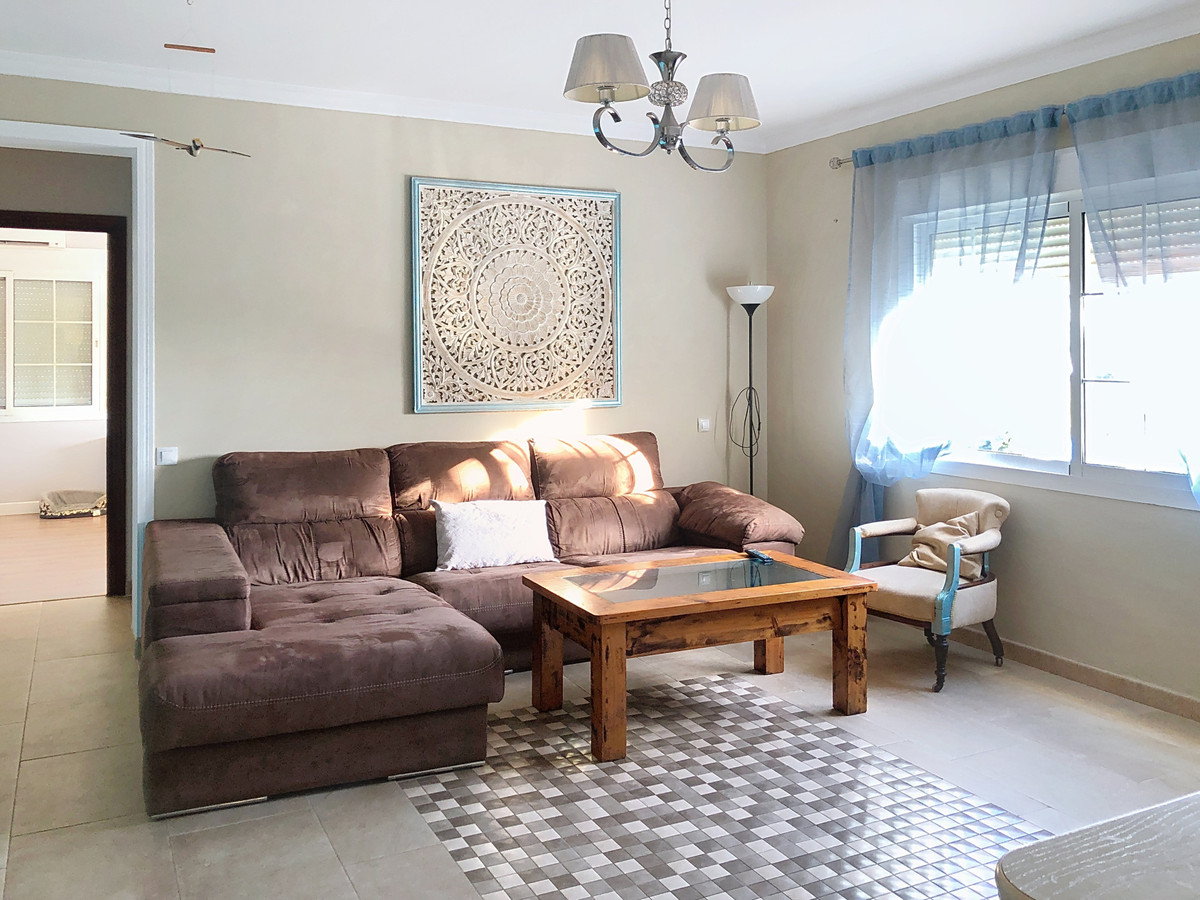 6 Bed Townhouse for sale in Estepona Costa Del Sol, Málaga, Spain