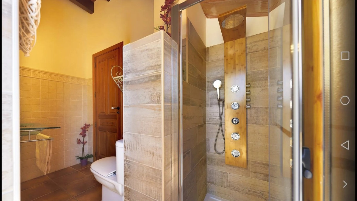 12 Bed Townhouse for sale in Lliber Costa Blanca, Alicante, Spain