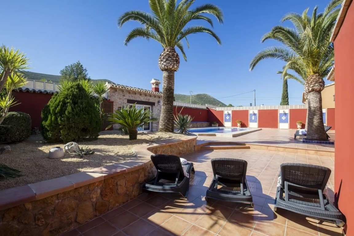 12 Bed Townhouse for sale in Lliber Costa Blanca, Alicante, Spain