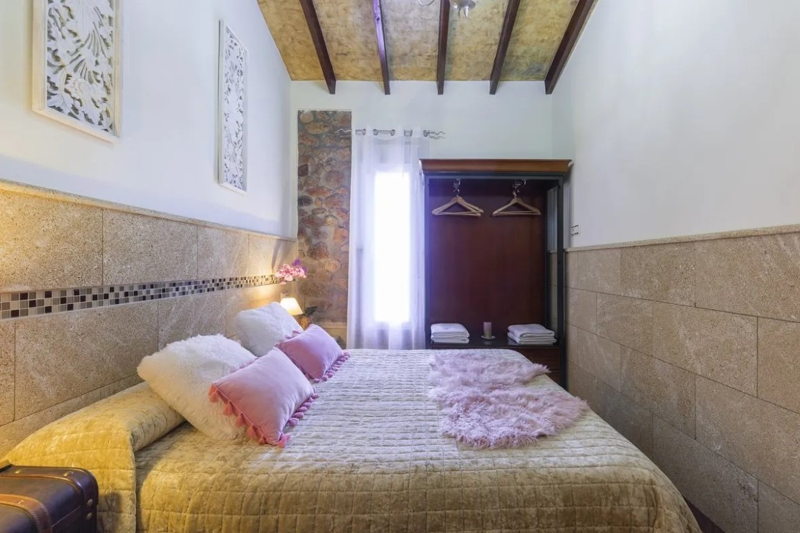 12 Bed Townhouse for sale in Lliber Costa Blanca, Alicante, Spain