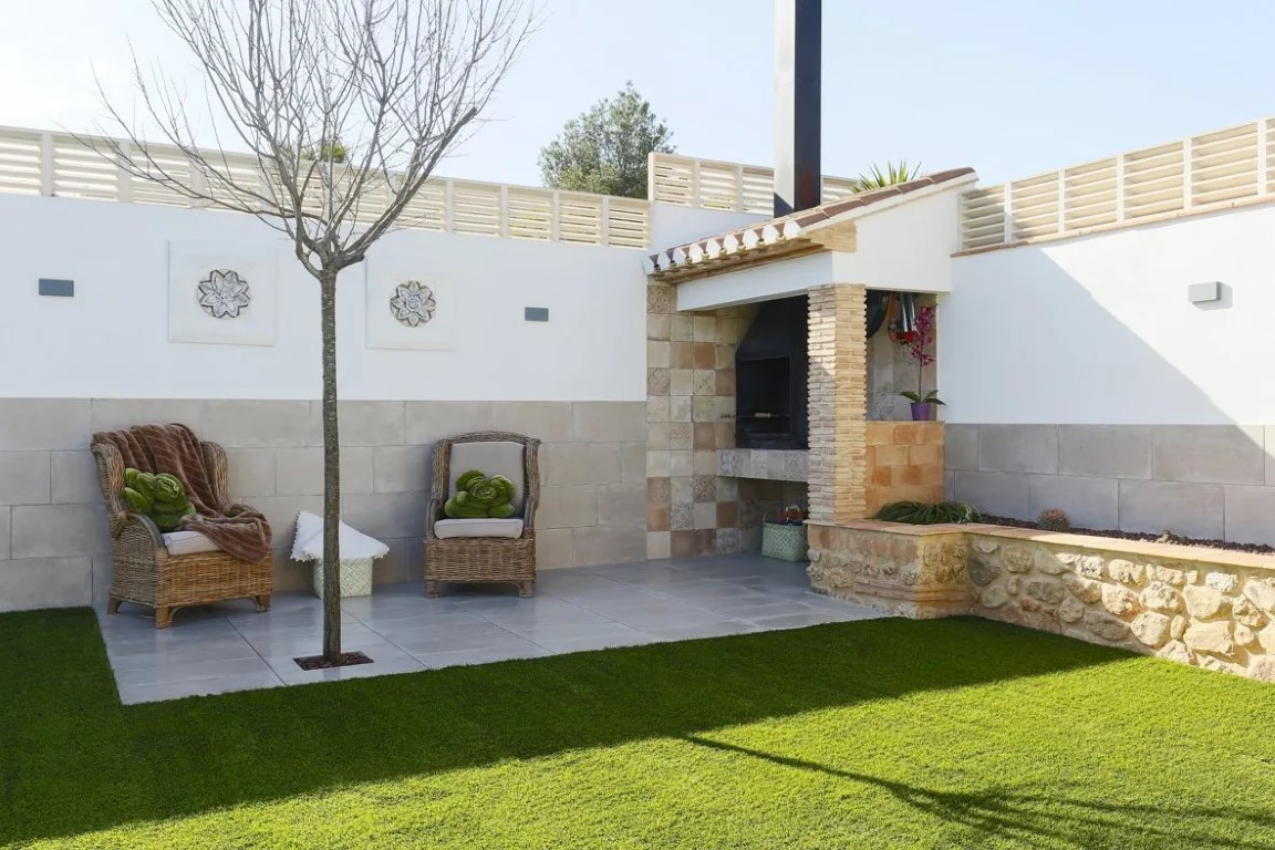 12 Bed Townhouse for sale in Lliber Costa Blanca, Alicante, Spain